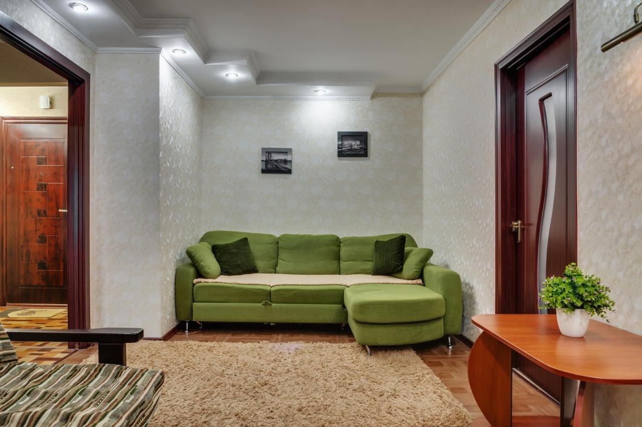 Apartment - Sobornyi Prospect 93 Zaporizhia Εξωτερικό φωτογραφία