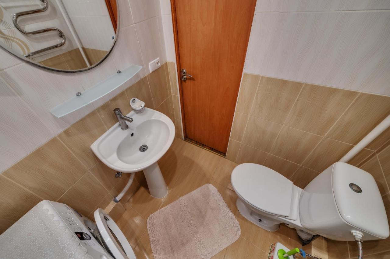 Apartment - Sobornyi Prospect 93 Zaporizhia Εξωτερικό φωτογραφία